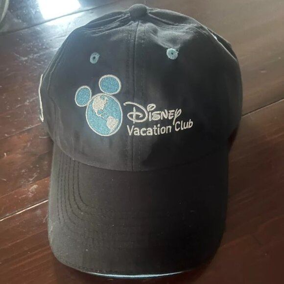 Disney Vacation Club Member Hat Exclusive DVC Adjustable Baseball Cap Black - Picture 1 of 6
